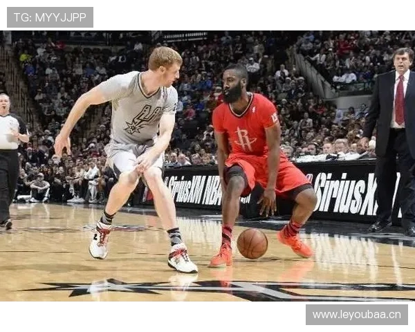 一分钟搞懂篮球边线发球规则，别在关键回合失误！